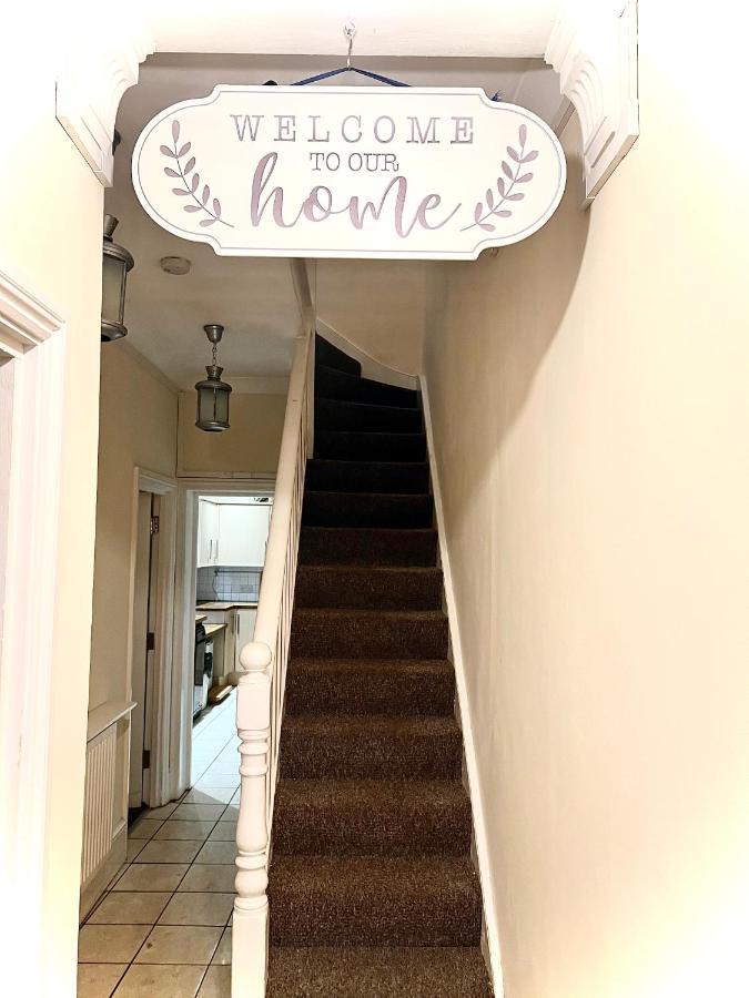 Aldgate Holiday Rooms London Ngoại thất bức ảnh
