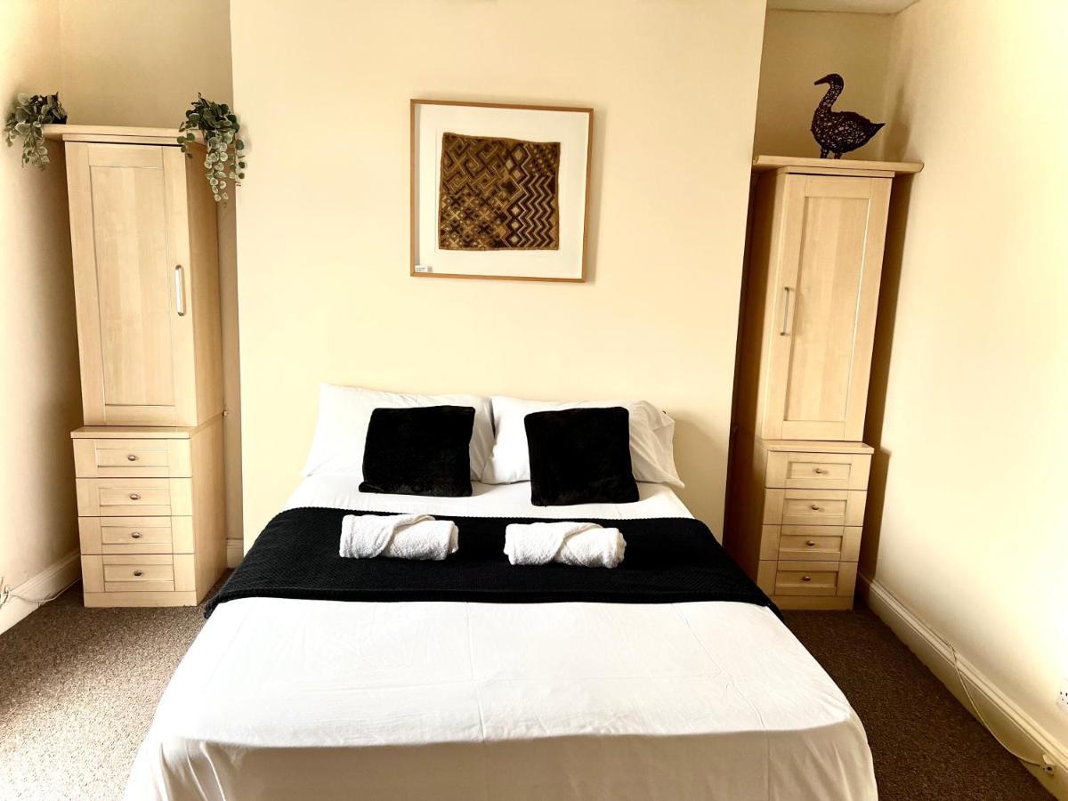 Aldgate Holiday Rooms London Ngoại thất bức ảnh