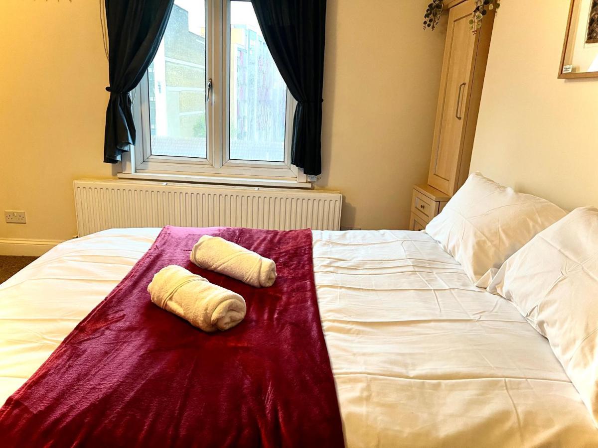 Aldgate Holiday Rooms London Ngoại thất bức ảnh