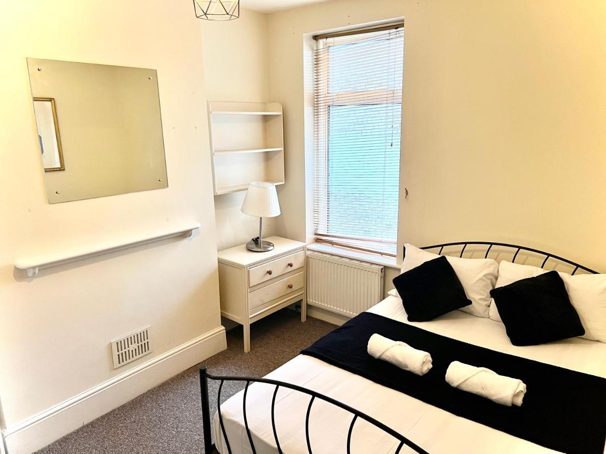Aldgate Holiday Rooms London Ngoại thất bức ảnh
